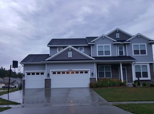 7103 Arrowhead Cir, Midland, MI
