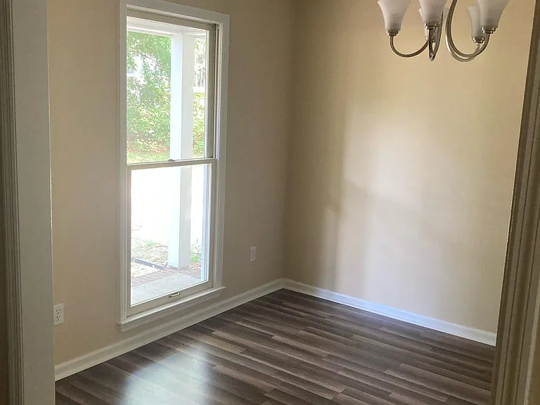 5495 Bush Ct — Photo 8