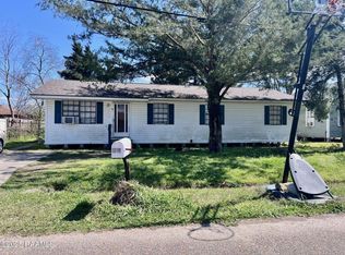 120 La Rue Rouge, Scott, LA 70583