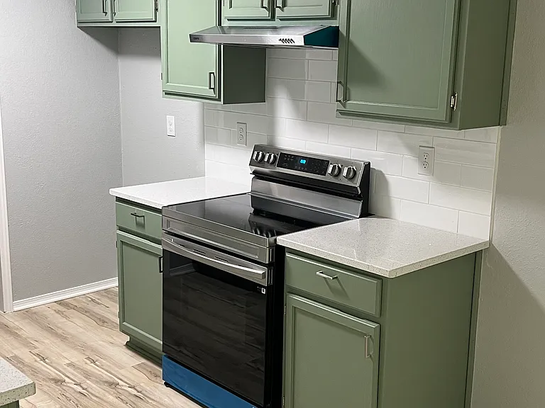 11711 N Francis Ave #11711 — Photo 2