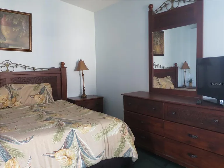 2806 Club Cortile Cir #B — Photo 22