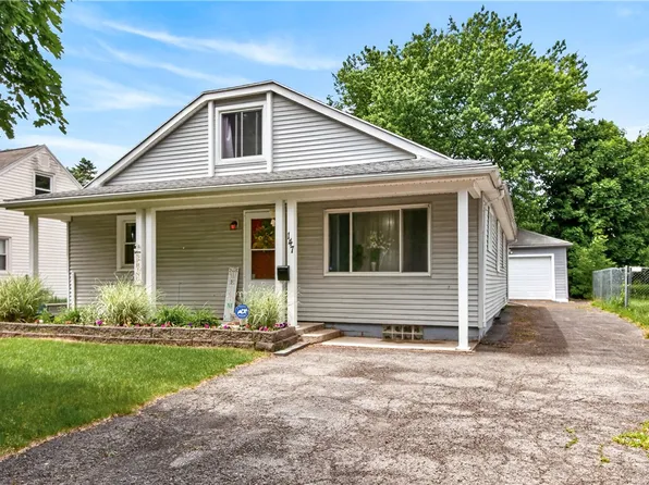 147 Wood Rd, Rochester, NY 14626