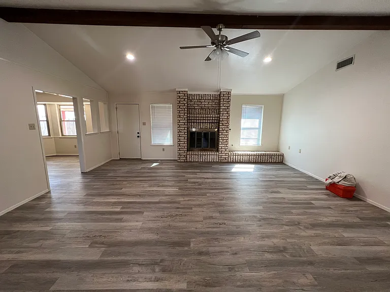 8001 Weehunt Ct — Photo 9