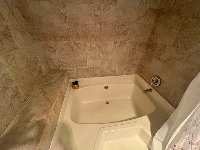 2022 Merrill Ln #7I — Photo 38
