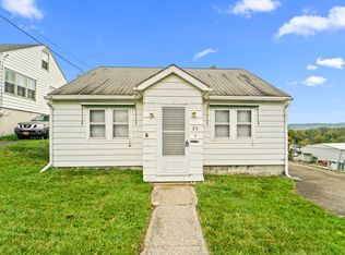 26 Hooper Rd, Endwell, NY 13760