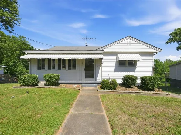 1007 Lane St, Reidsville, NC 27320