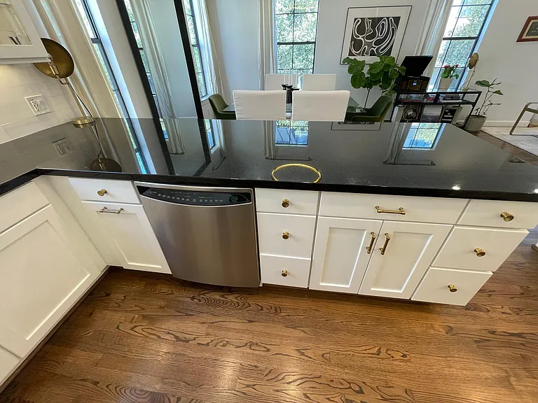 2210 Mid Ln #105 — Photo 9