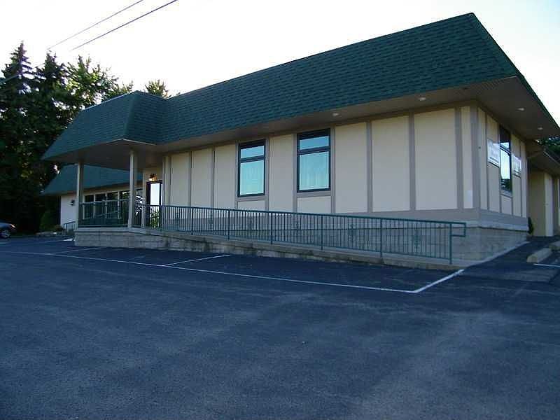 1st image of 8110 Steubenville Pike