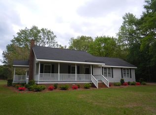 19947 Peacock Rd, Clarendon, NC 28432