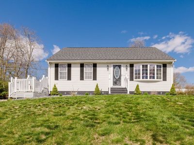 86 Cranesbill Rd, Taunton, MA, 02780