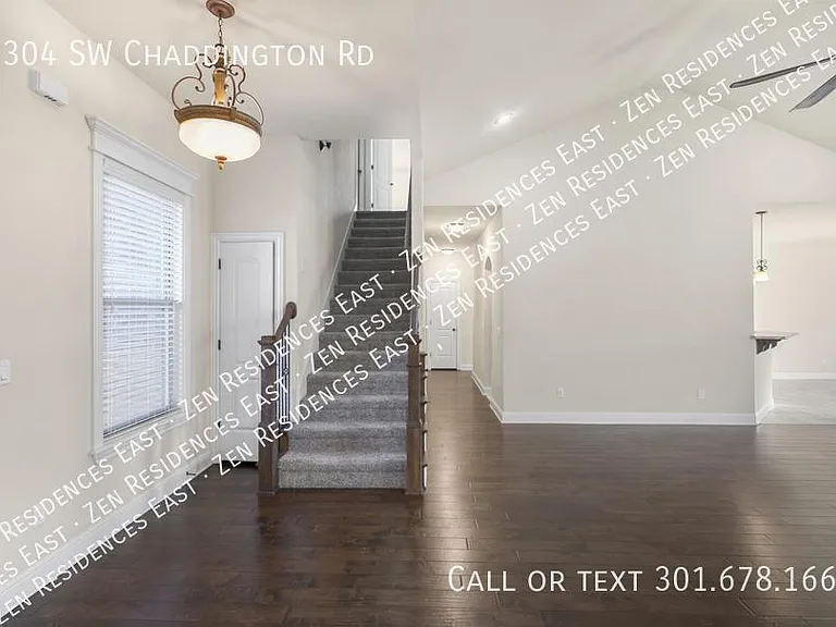 2304 Chaddington Rd — Photo 5