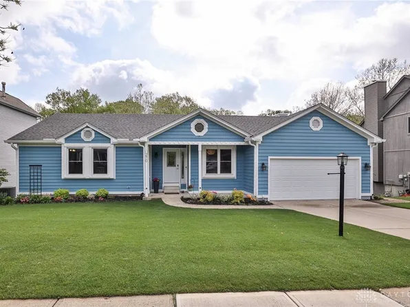 270 Foliage Ln, Springboro, OH 45066