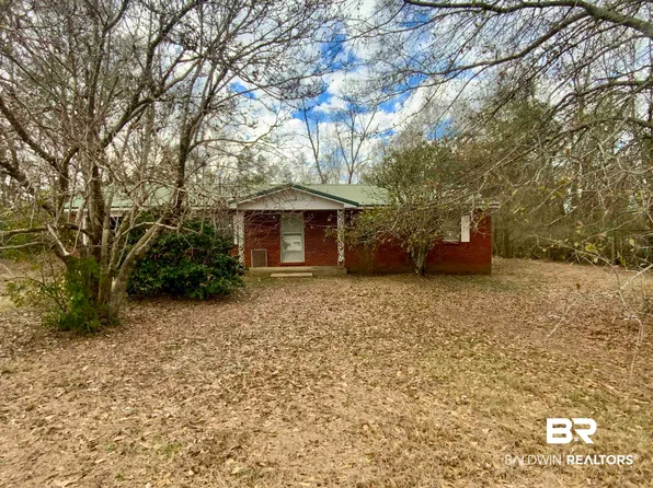 44305 Hedge Ln, Bay Minette, AL 36507