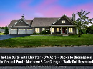 3 Thoroughbred Dr, Oro Medonte, ON L0K 1E0