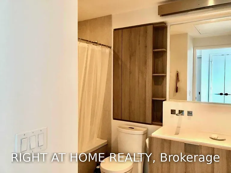 101 Charles St E #2409 — Photo 16