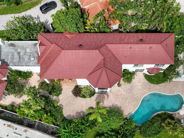16670 Senterra Drive, Delray Beach, FL 33484