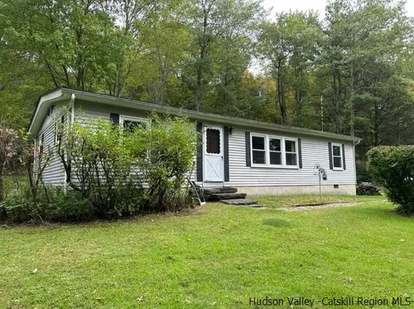 130 Guilford Schoolhouse Road, Gardiner, NY 12525