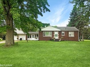 47925 North Ave, Macomb, MI 48042