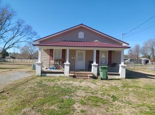 511 Harris St, Roanoke Rapids, NC 27870