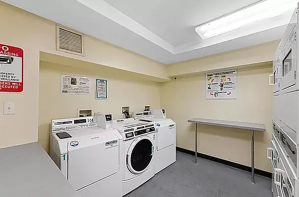 Rented by REAL New York | media 20