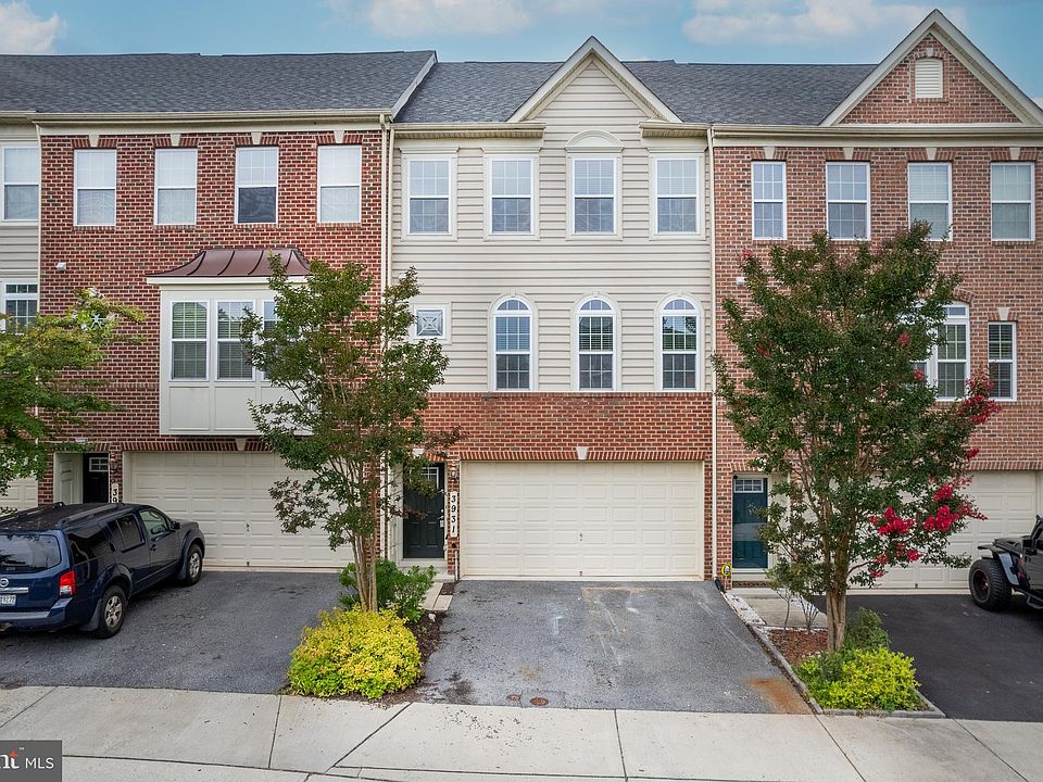 1st image of 3931 Broadheath Cir