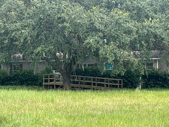 2nd image of 19619 Dogpatch Ln