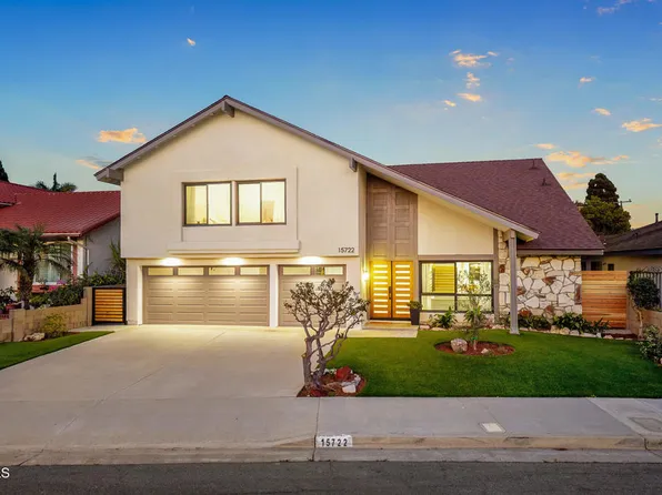 15722 Dawson Ln, Huntington Beach, CA 92647