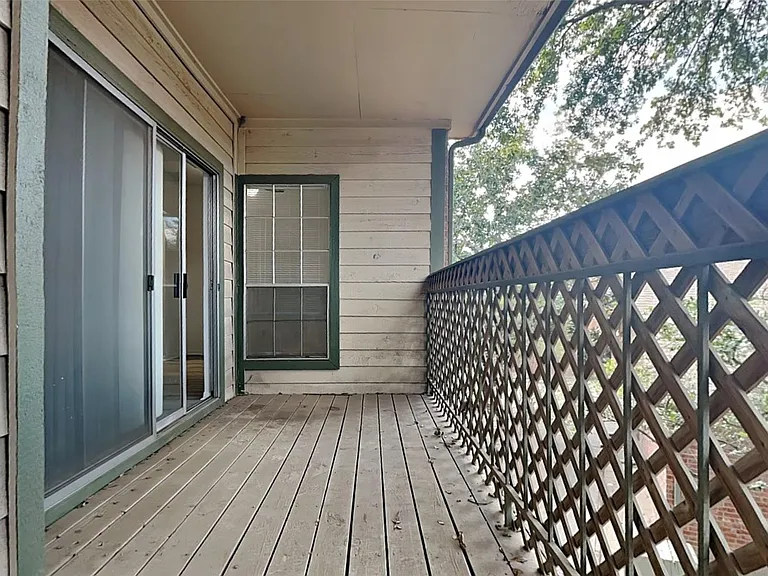 6500 Harbor Town Dr #3208 — Photo 16