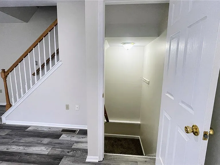 8104 Heritage Dr — Photo 23