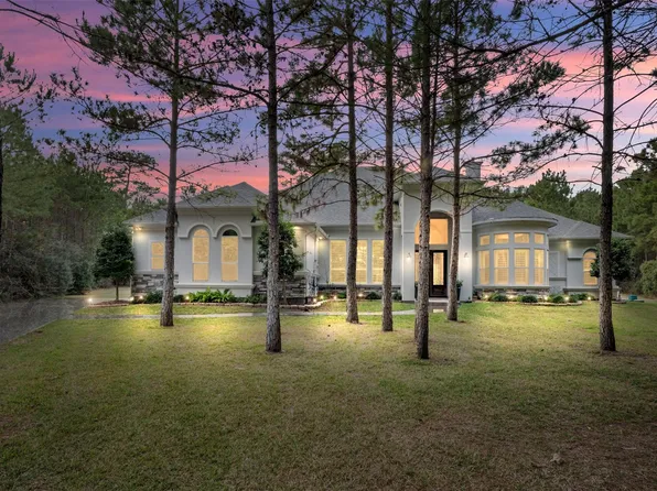 26214 Crown Ct, Montgomery, TX 77316