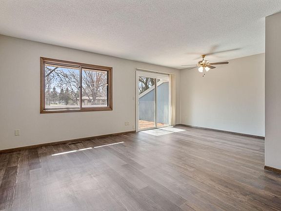 2nd image of 6855 Macbeth Ct