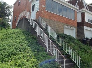 388 Lamarido St, Pittsburgh, PA 15226