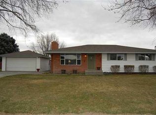 10017 Willow Way, Pasco, WA 99301