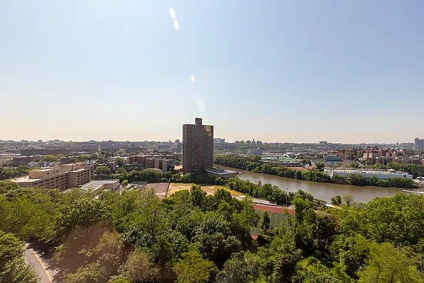 Sold by Brown Harris Stevens | media 37