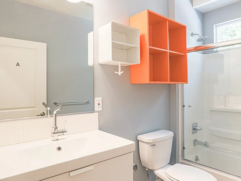 1259 W 36th Pl — Photo 39