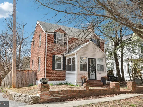 3800 35th St, Mount Rainier, MD 20712