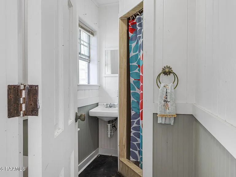 610 E Demanade Dr — Photo 30