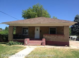 453 E Center St, Richfield, UT 84701