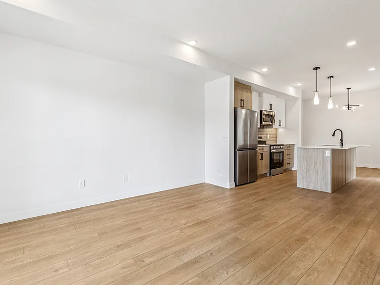 9739 153rd St NW — Photo 35