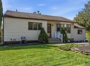 78 Little Plains Road, Huntington, NY 11743
