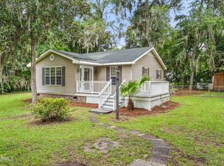 106 Verdier Rd, Beaufort, SC 29902
