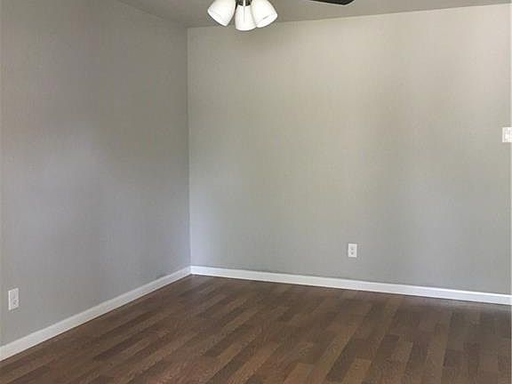 3rd image of 14021 Cimarron Dr