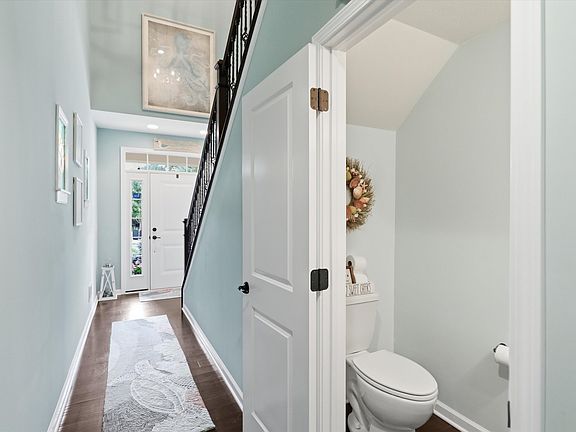 5th image of 447 Firefly Ln