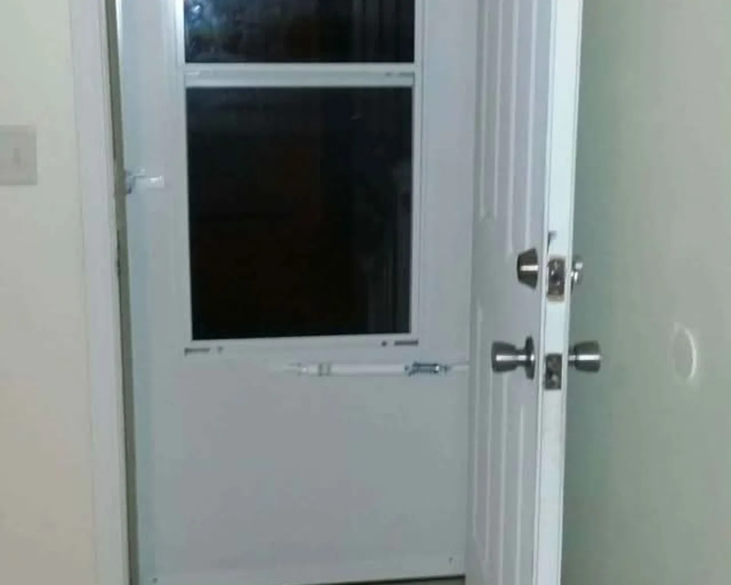 2 bed, 1200 sqft, $1,600 — Photo 3