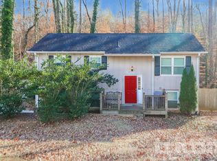 485 Valley Creek Rd SW, Mableton, GA 30126
