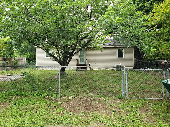 2nd image of 501 E Avenue J