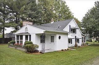 5th image of 1640 E D Ave