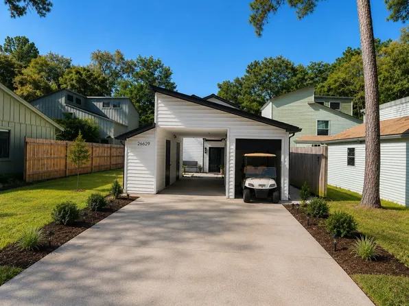 26629 Primrose Ct, Huntsville, TX 77320