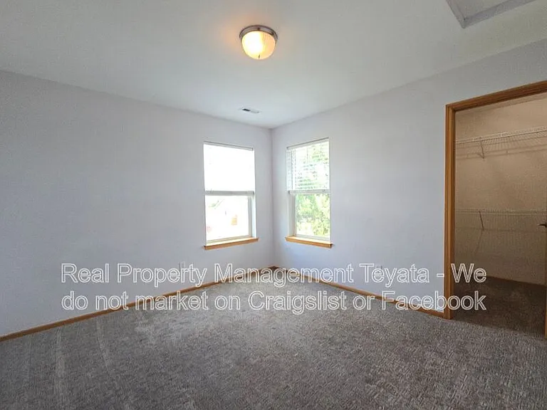 4814 Starfish Ln — Photo 22