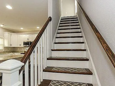 59 Riverview Ave — Photo 16